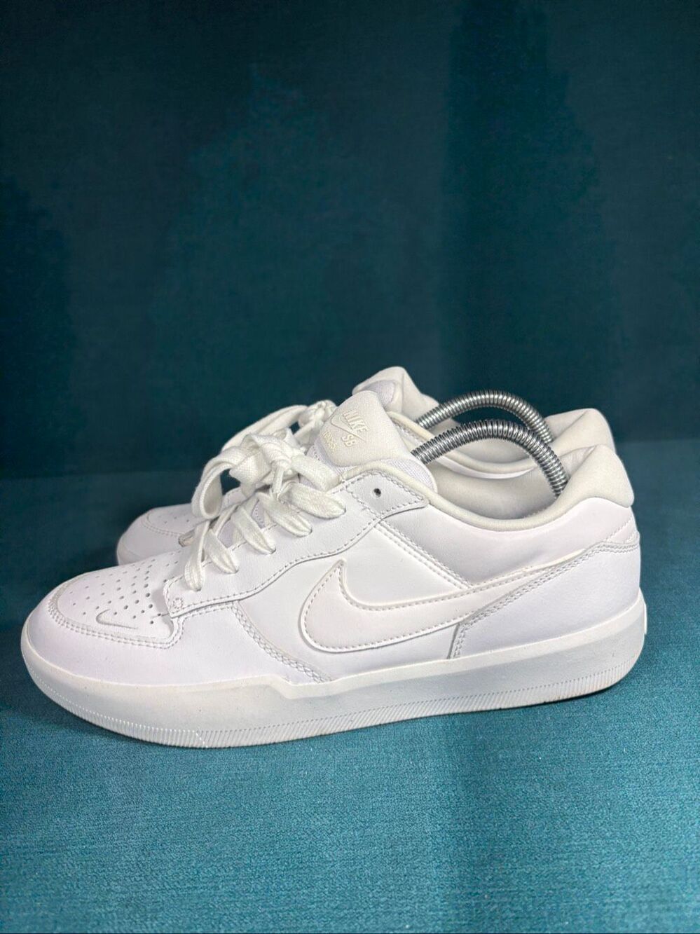 Nike SB Force 58 Triple White Skate Shoes Men's Size 8.5 DH7505-100